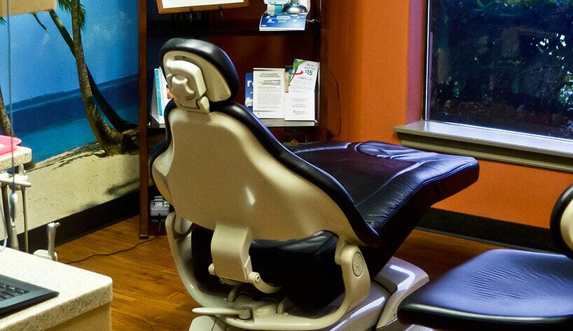Modern dental operatory chair